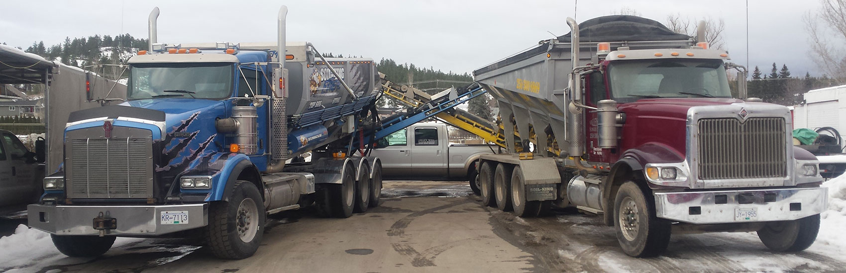 A slinger truck puts top soil, mulch, gravel, crush, sand and rock exactly where you need it.